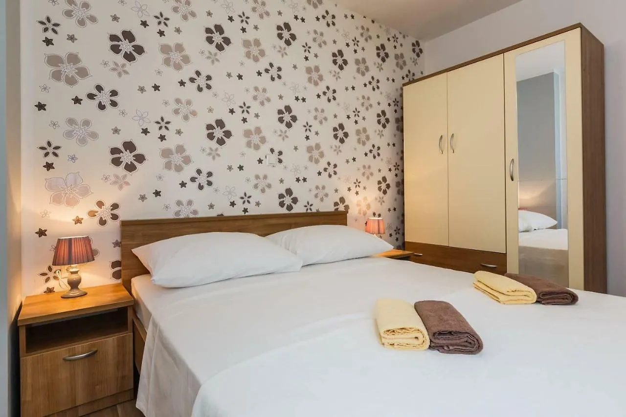 Apartmani Nikola 3 Trogir Apartment
