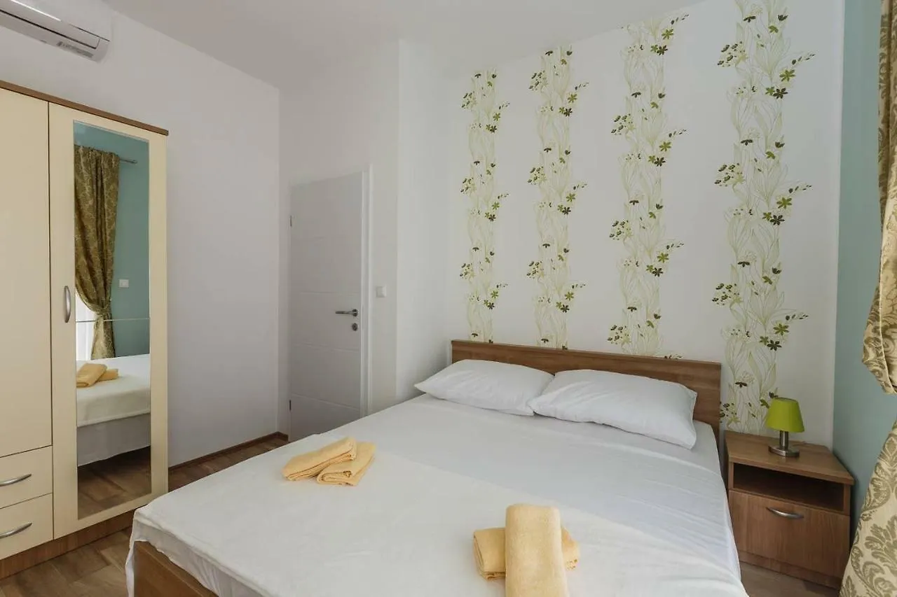 Apartmani Nikola 3 Trogir Apartment